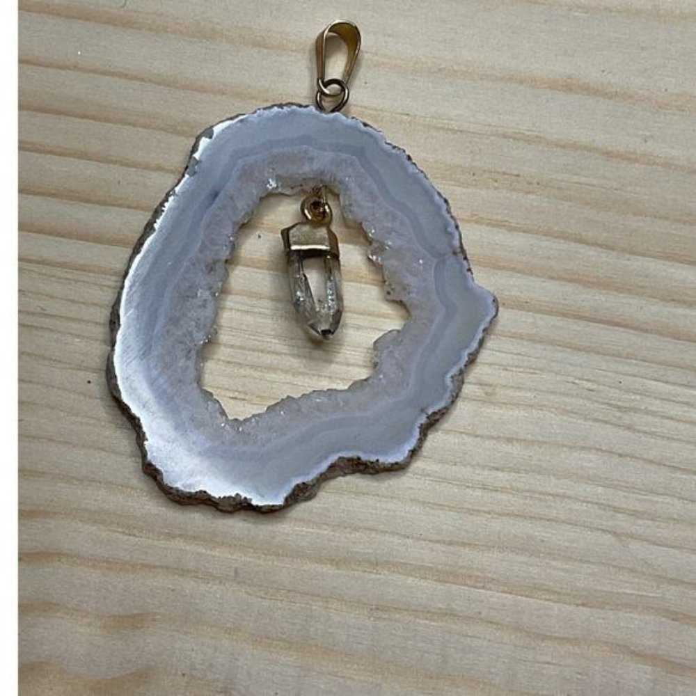 Natural Agate Slice Pendant With Crystal Accent & Gold-Tone Bail
